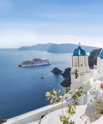 NCL_SANTORINI_BLUE_DOMES_STAIRS_0623_VIVA_comp3