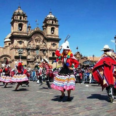 Descrever como o Peru é rico em cultura